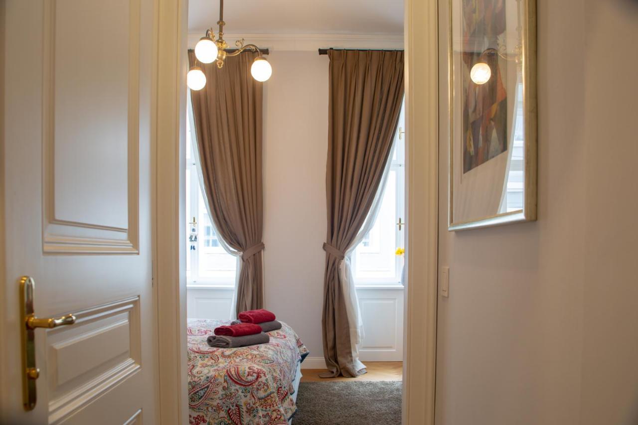 Stilvolles Apartment In Zentraler Lage Vienna Exterior photo